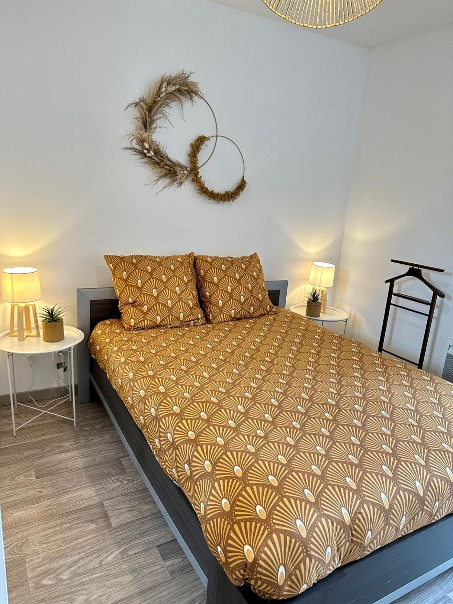 Le Tournassin-Balcon-Stationnement Gratuit Apartment Бур-ен-Брес Екстериор снимка