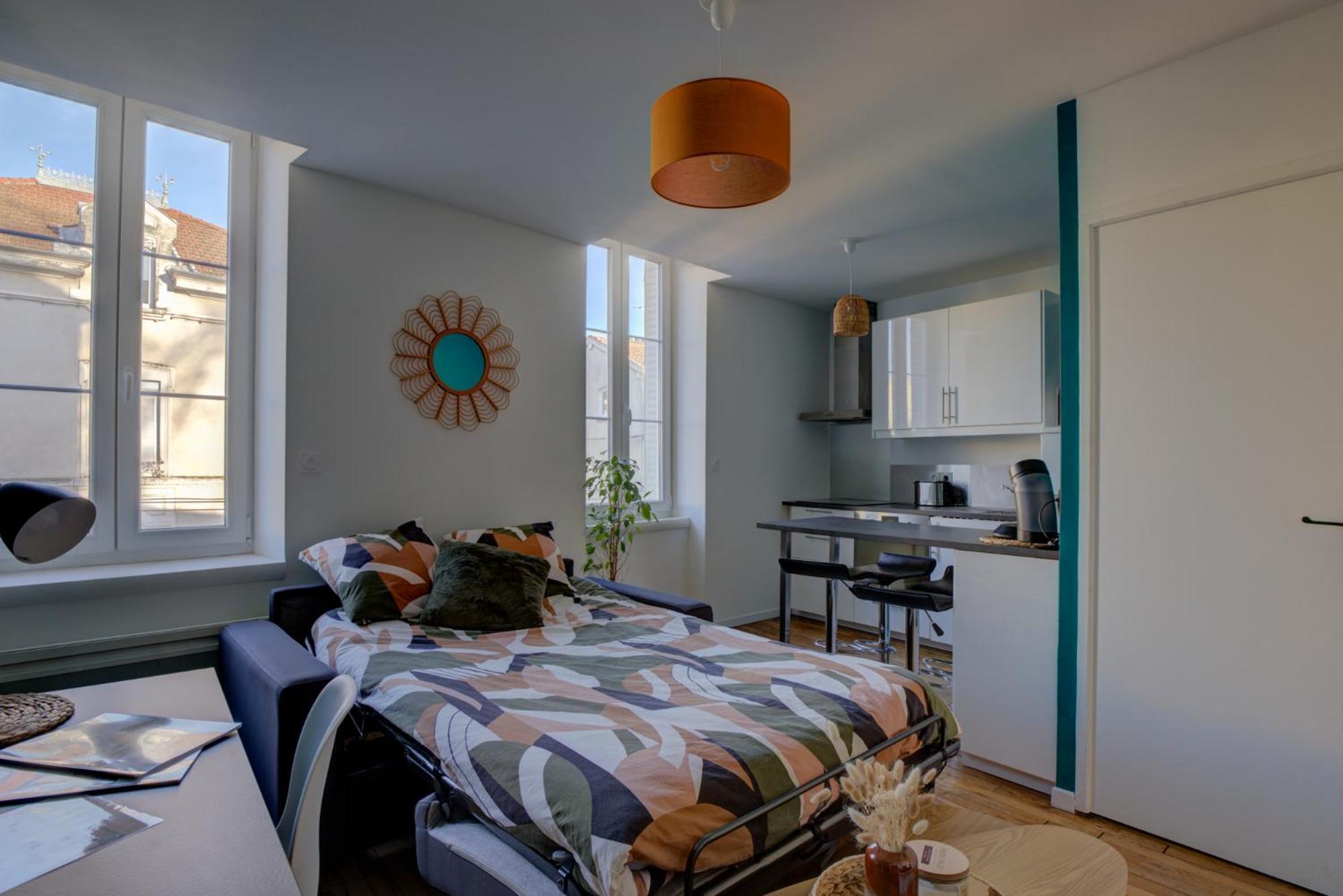 Le Tournassin-Balcon-Stationnement Gratuit Apartment Бур-ен-Брес Екстериор снимка